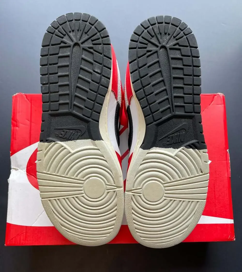 Size 10m- Nike Dunk Low Retro PRM 'Chicago Split'